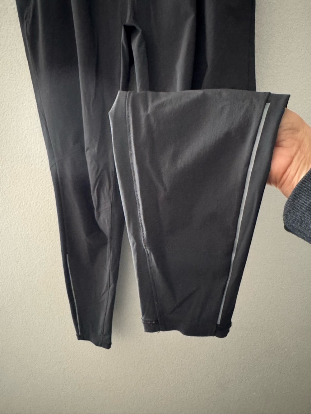 Lululemon Surge Hybrid Pant Large Gray Nylon Athleisure Athletic Active Casual - Picture 10 of 13
